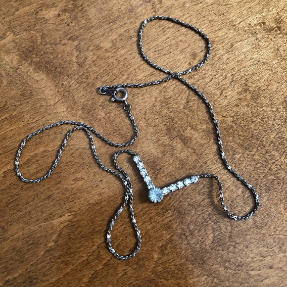 EUC VTG Elegant Tasteful Faux Diamond / Rhinestone Lavalier Necklace - Picture 15 of 16